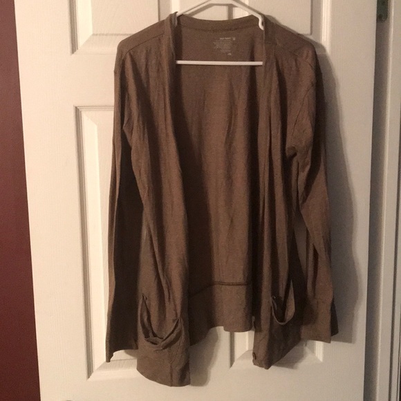 Old Navy Sweaters - Old Navy Brown cardigan